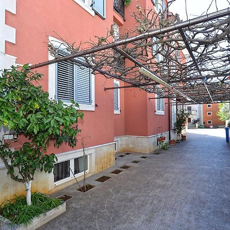 Apartments Martin 2224 Rovigno Esterno foto