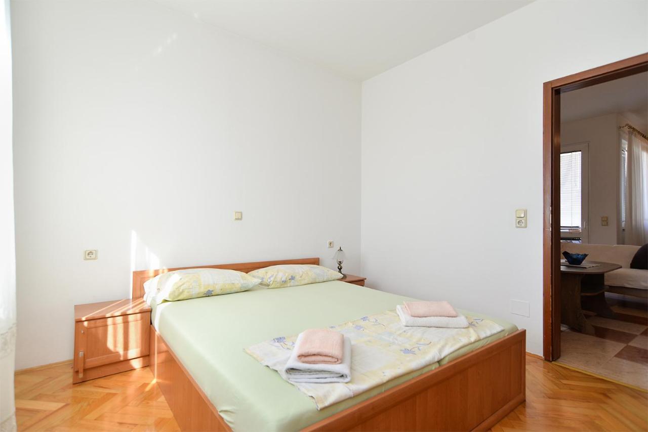 Apartments Martin 2224 Rovigno Esterno foto