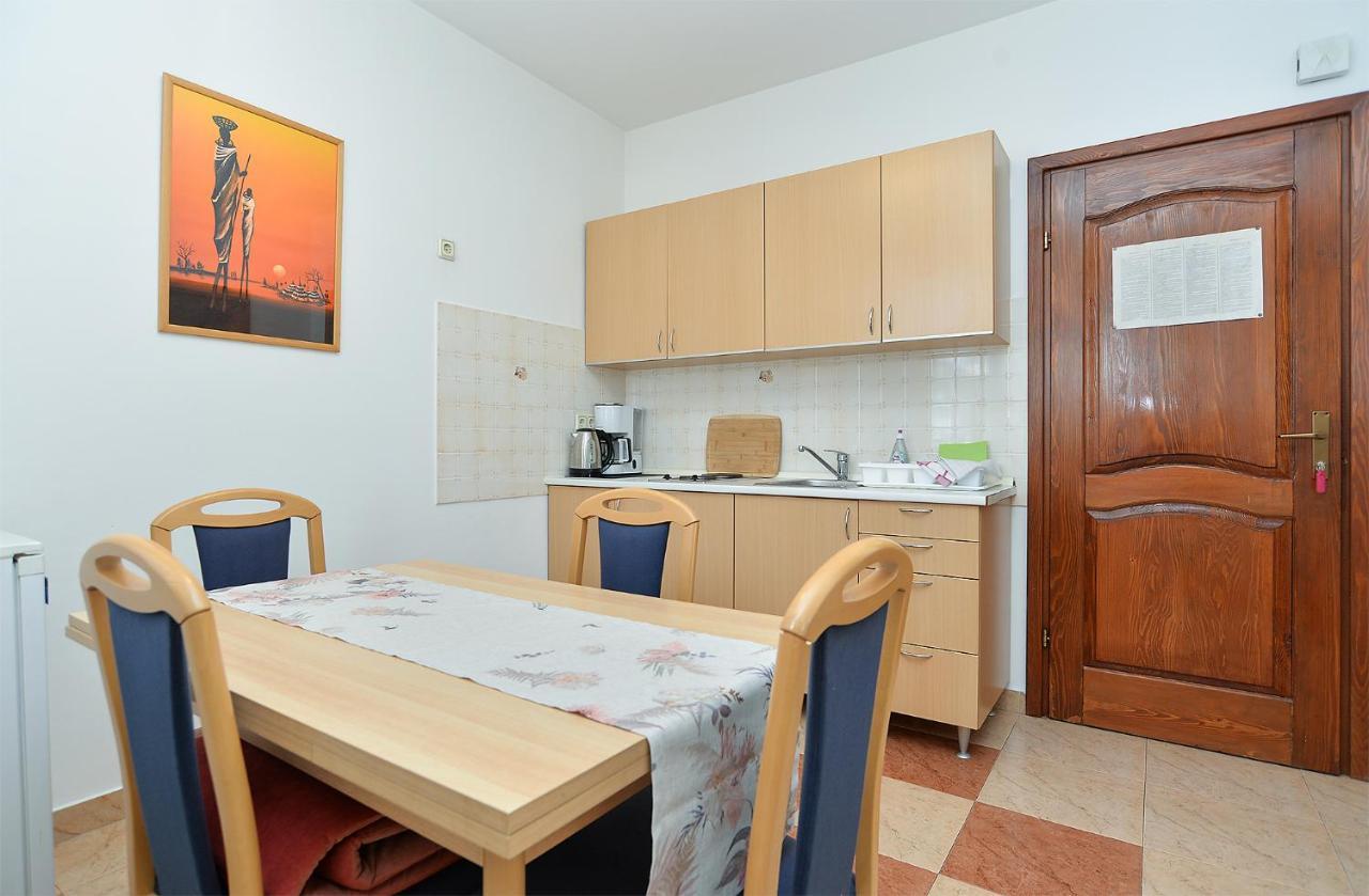 Apartments Martin 2224 Rovigno Esterno foto