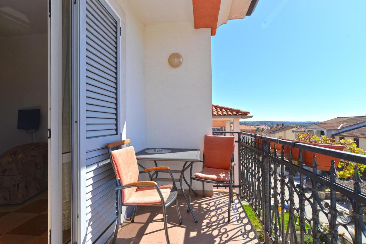 Apartments Martin 2224 Rovigno Esterno foto